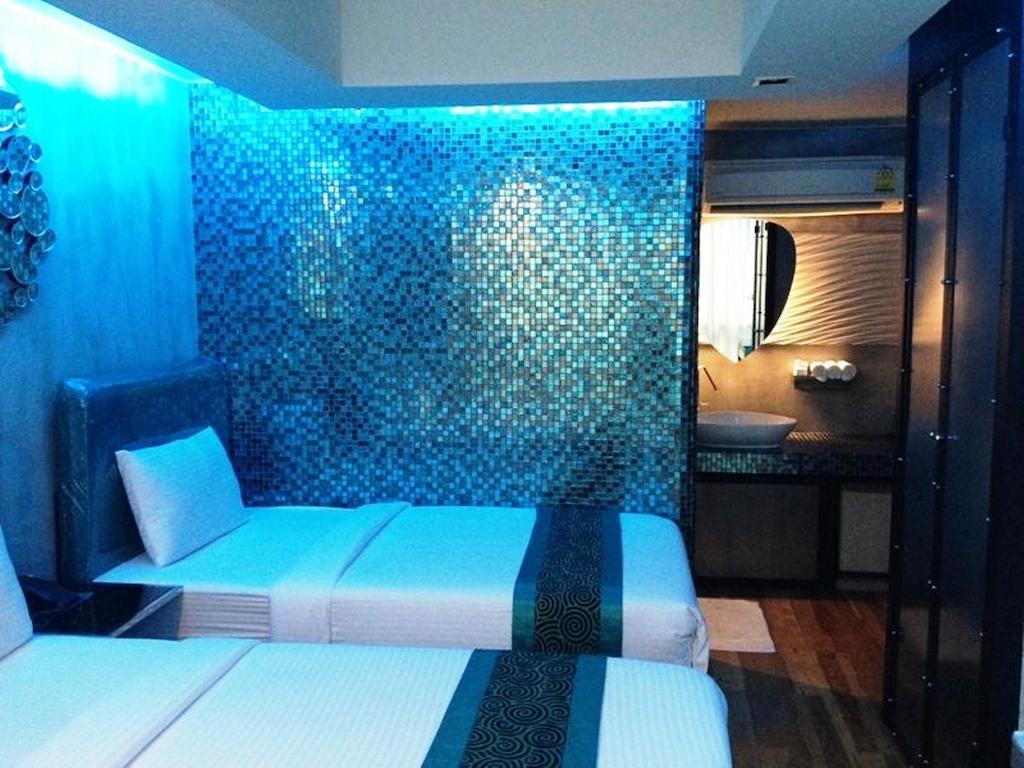 Blutique Hotel Bangkok Esterno foto