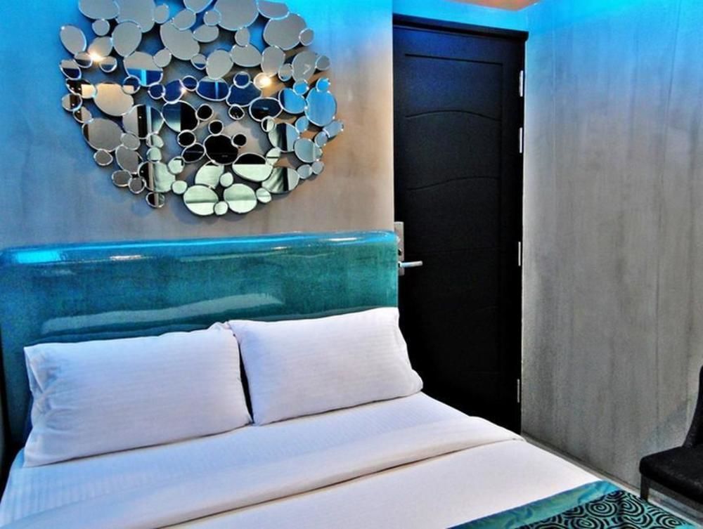 Blutique Hotel Bangkok Esterno foto
